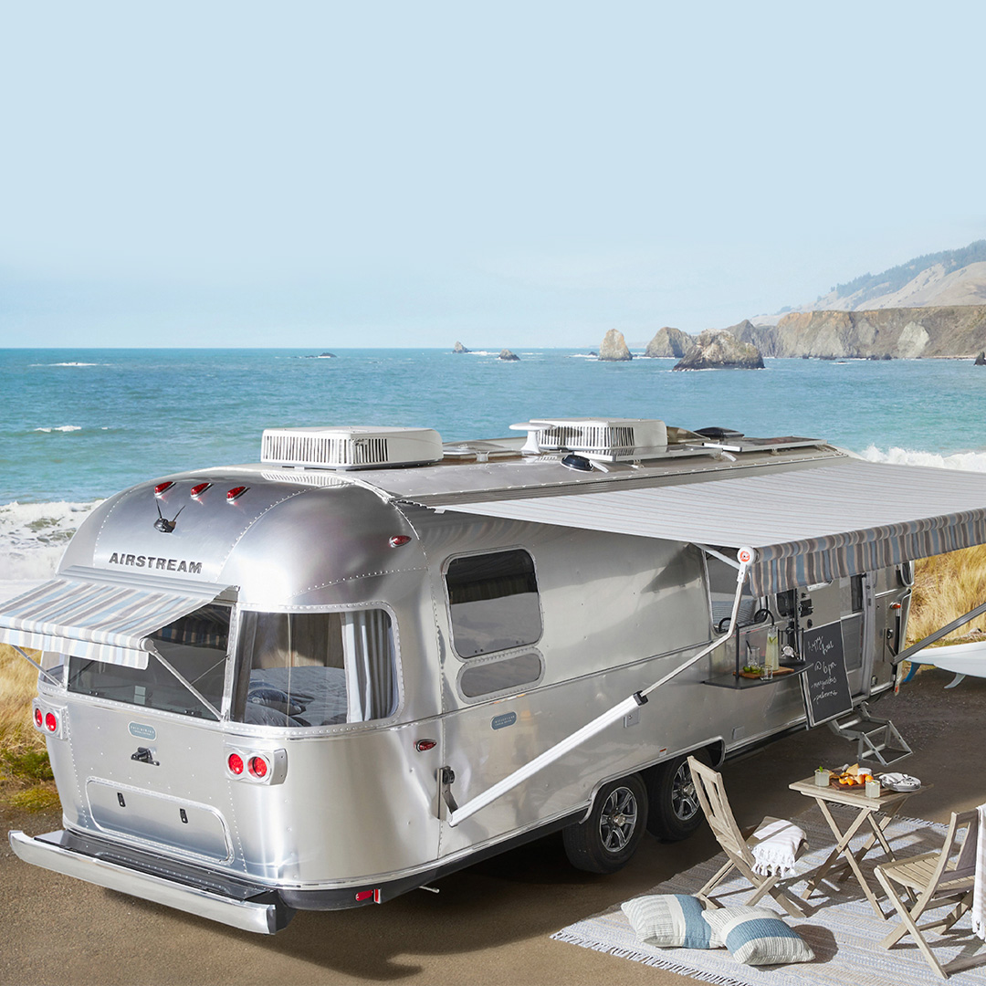 Pottery Barn Exterior